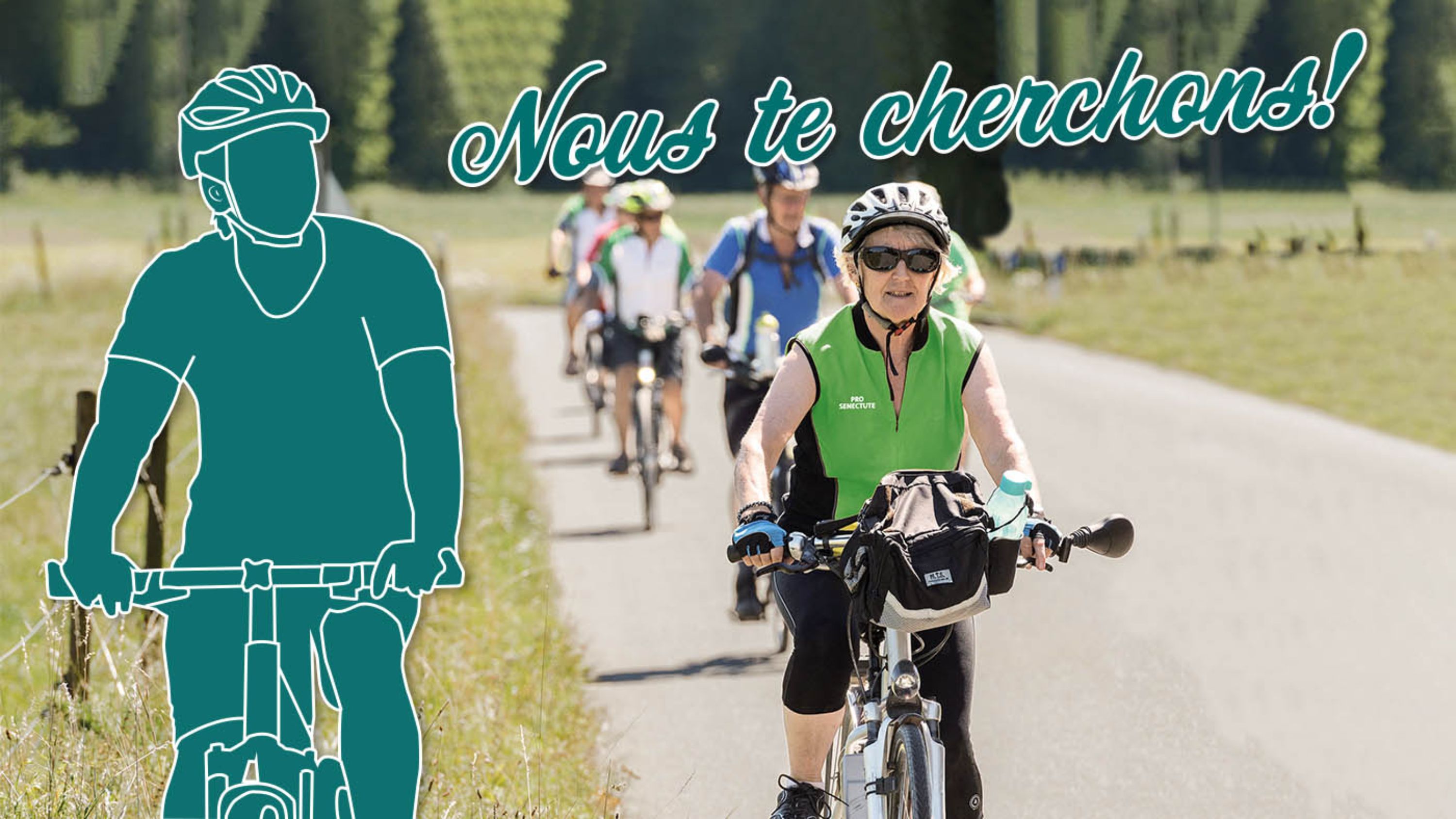 Un groupe de cyclistes en route.